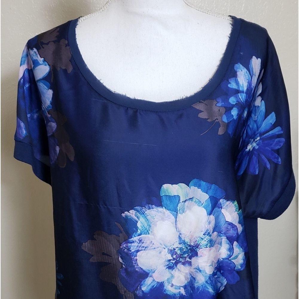 A-Line floral blouse 